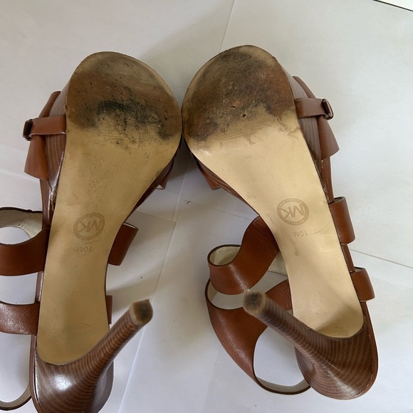Michael Kors Candace Platform heels - Picture 14 of 14
